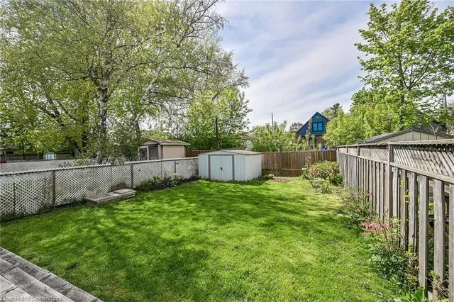 Additional image 38 of 162 East 23rd St