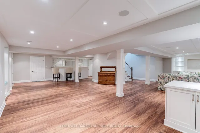 Additional image 39 of 2046 Hadfield Crt