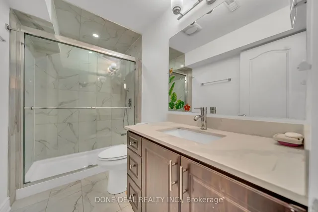 Additional image 45 of 10 Lola Cres