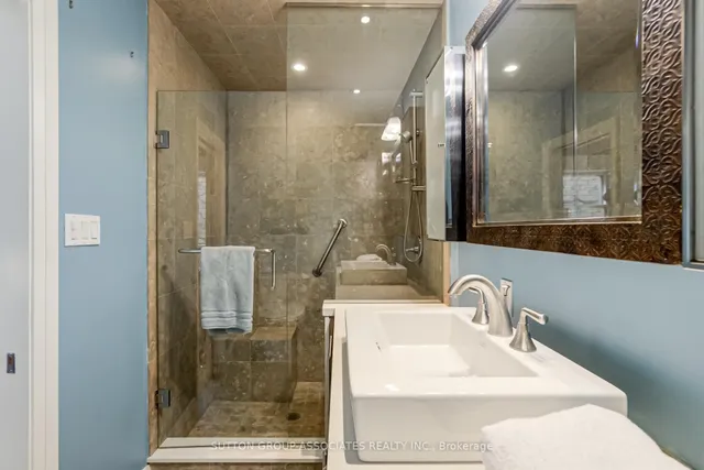 Additional image 22 of 10 Vermont Ave