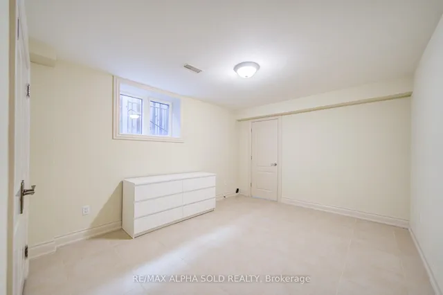 Additional image 45 of 219 Greenfield Ave