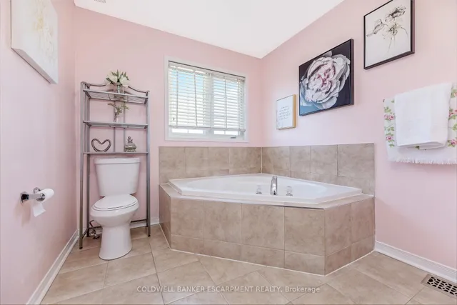 Additional image 27 of 602 Yates Dr