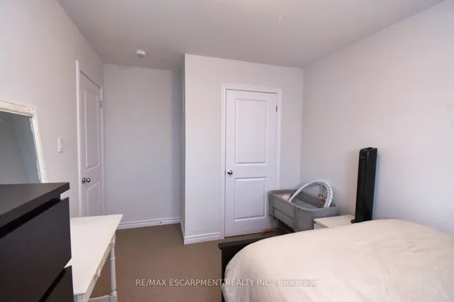 Additional image 29 of 187 Wilson St Unit 4