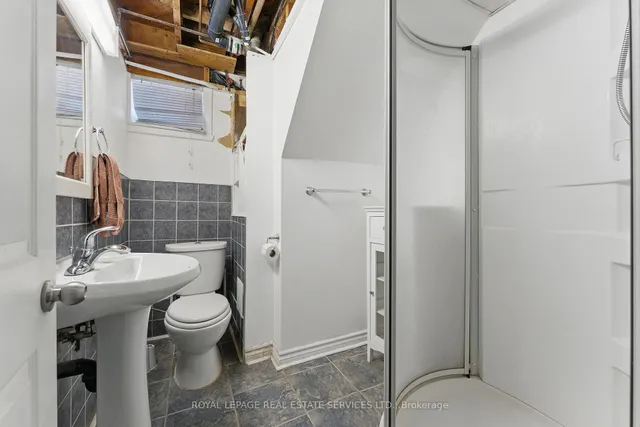 Additional image 22 of 16 Denver Pl