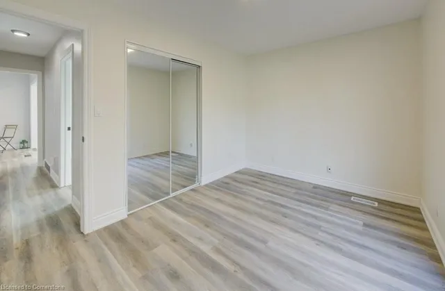 Additional image 20 of 582 Chamberlain Rd