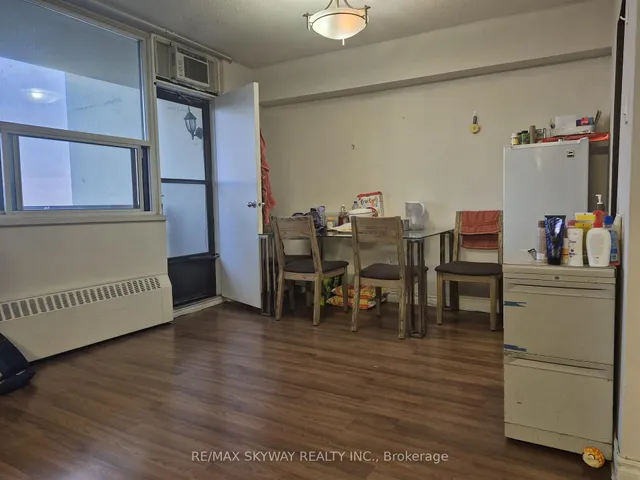 Additional image 8 of 1455 Lawrence Ave Unit 1401