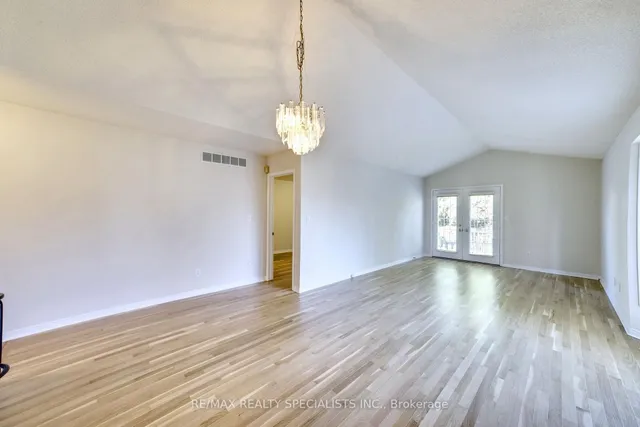 Additional image 9 of 4111 Continental Dr