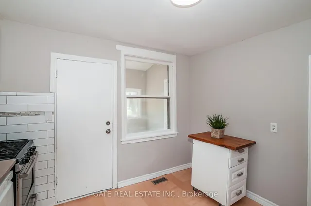 Additional image 11 of 1 Mcintosh St