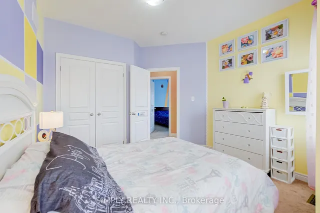 Additional image 37 of 45 Humberstone Cres