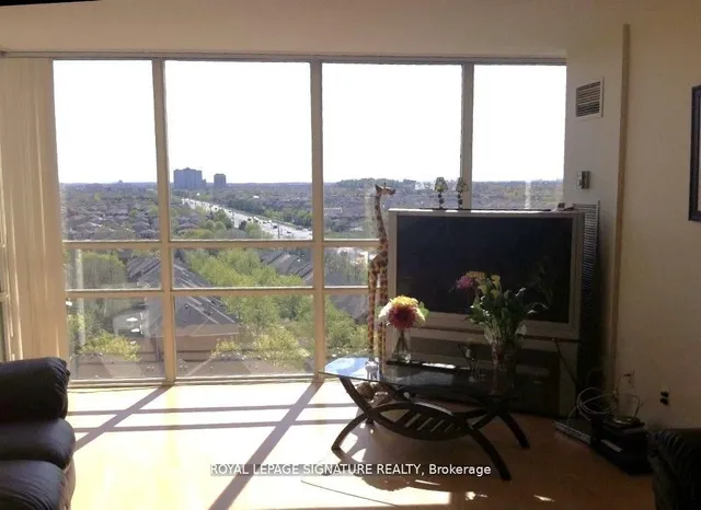 Additional image 8 of 50 Eglinton Ave Unit 1010
