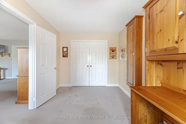 Additional image 28 of 42 Fernbrook Cres