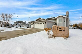 Additional image 5 of 69 Dawson DR