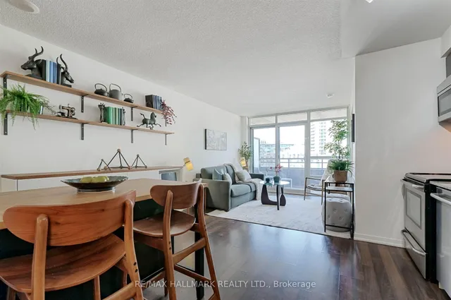 Additional image 18 of 38 Joe Shuster Way Unit 721