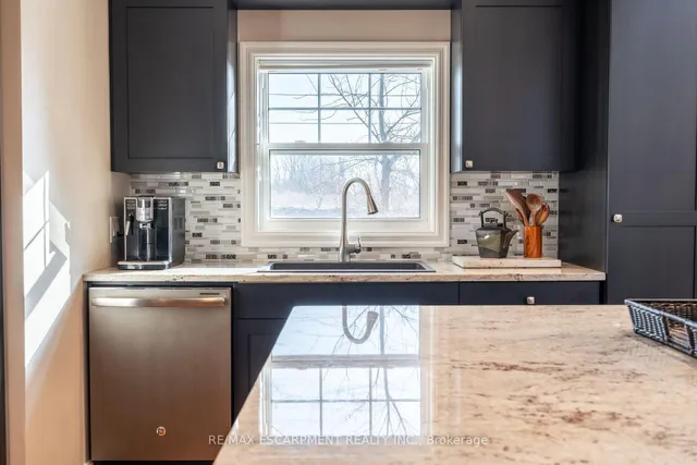 Additional image 25 of 5433 Sixth Line