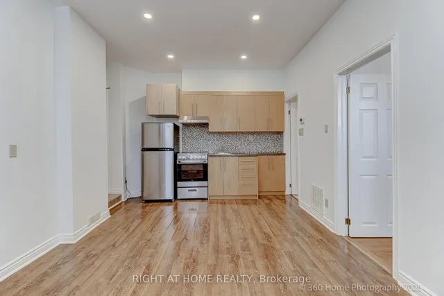 Additional image 10 of 274 Pharmacy Ave