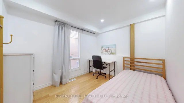 Additional image 14 of 74 Truro Cres