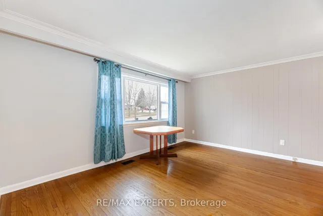 Additional image 7 of 61 Sharbot Ave