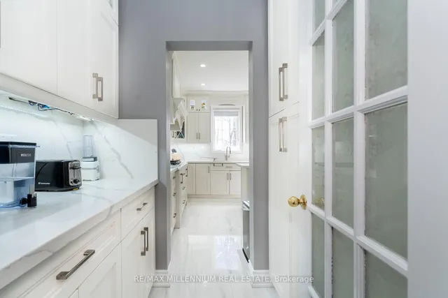 Additional image 14 of 62 Dunvegan Cres
