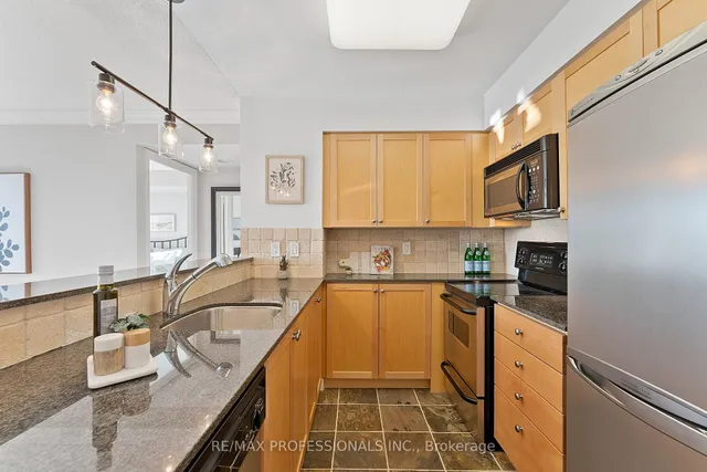 Additional image 5 of 2121 Lake Shore Blvd Unit 1004