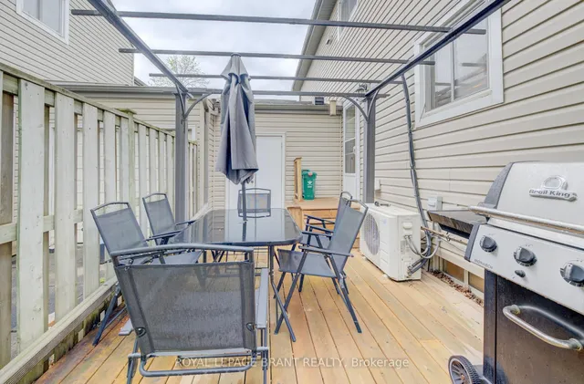 Additional image 22 of 192 Silver Aspen Cres