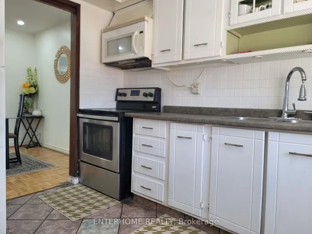 Additional image 6 of 1180 mississauga valley Blvd Unit 4