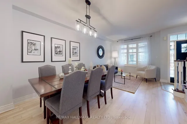 Additional image 8 of 99 Crossovers St