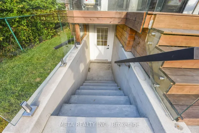 Additional image 22 of 28 Connorvale Ave