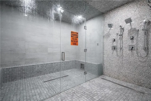 Additional image 29 of 101 Locke St Unit 409