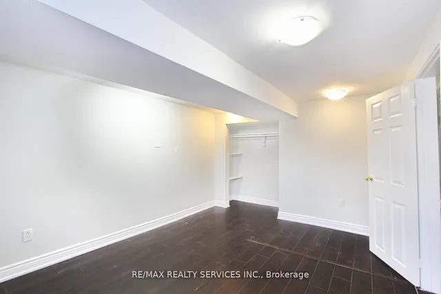Additional image 31 of 185 Earnscliffe Circ