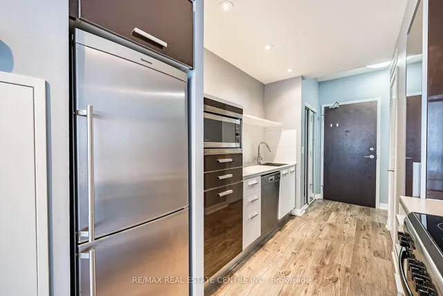 Additional image 12 of 38 Dan Leckie Way Unit 233