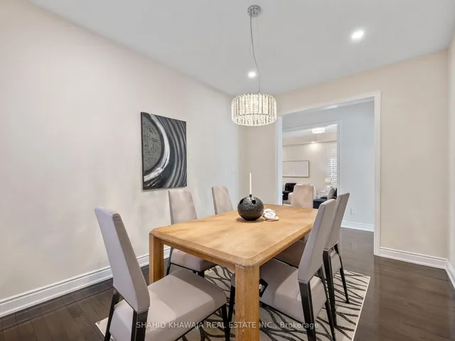 Additional image 11 of 27 Lampman Cres