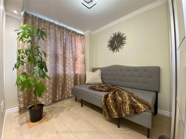 Additional image 18 of 45 Southport St Unit 503