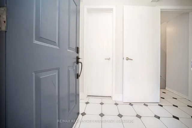 Additional image 6 of 36 Lockwood Rd