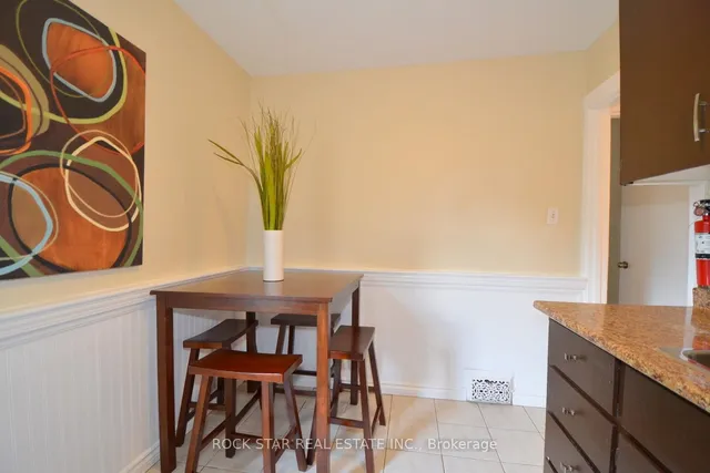 Additional image 27 of 58 Erie Ave