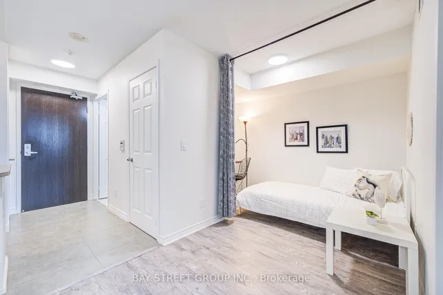 Additional image 34 of 25 Lower Simcoe St Unit 627