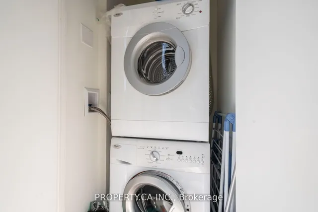 Additional image 28 of 111 Bathurst St Unit 1012