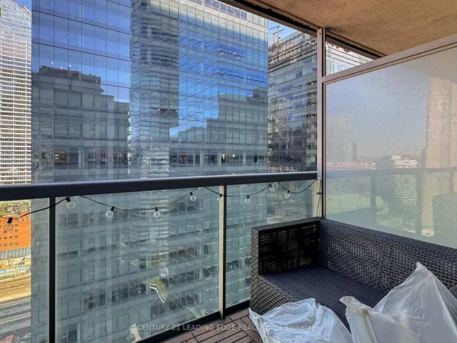 Additional image 11 of 30 Grand Trunk Cres Unit 3503