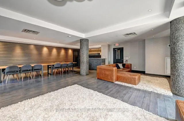 Additional image 38 of 85 Duke St Unit 1212