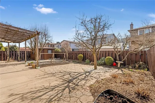 Additional image 11 of 36 Skylark Dr