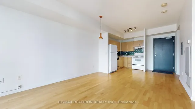 Additional image 14 of 281 Mutual St Unit 1506