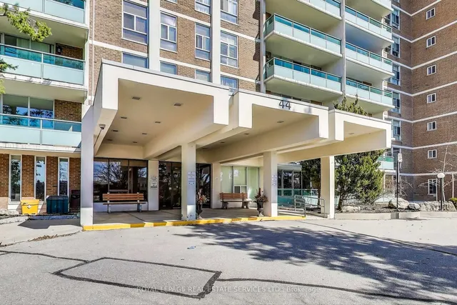 Additional image 6 of 44 Longbourne Dr Unit 1008