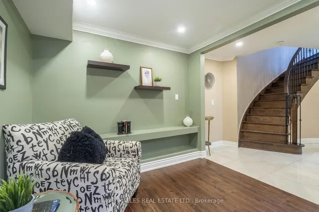 Additional image 22 of 201 Holloway Terr