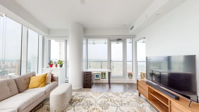 Additional image 16 of 197 YONGE St Unit 4902