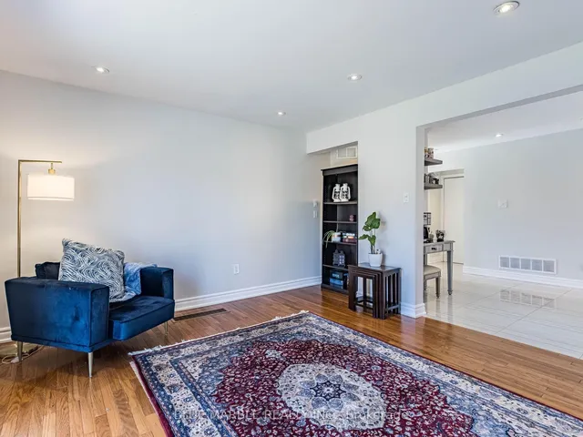 Additional image 15 of 5242 Micmac Cres