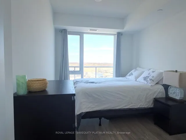 Additional image 9 of 3210 Dakota Common Unit A807