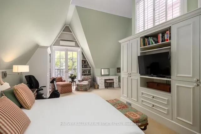 Additional image 18 of 37 Heath St