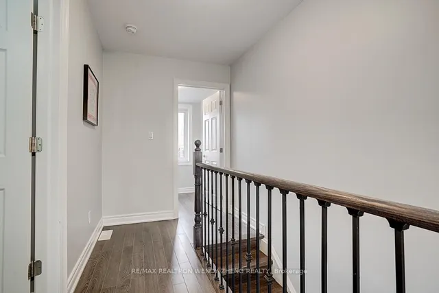 Additional image 31 of 245 Montrose Ave