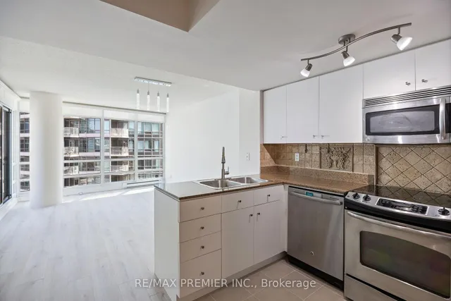 Additional image 8 of 381 Front St Unit 1105