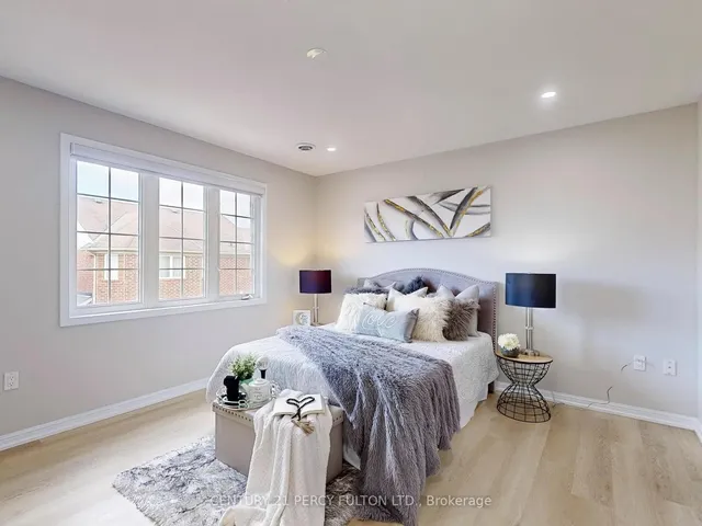 Additional image 25 of 652 Rayner Crt