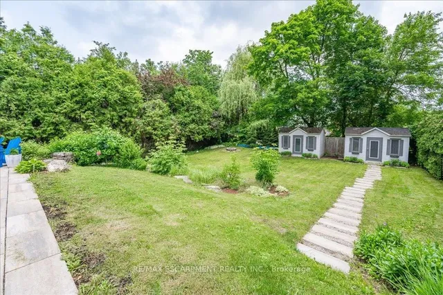 Additional image 40 of 693 King Rd